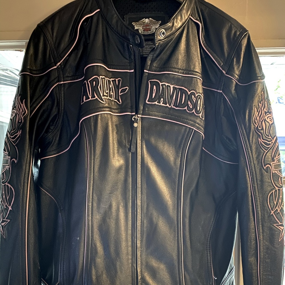 XL ladies Harley Davidson ridding jacket